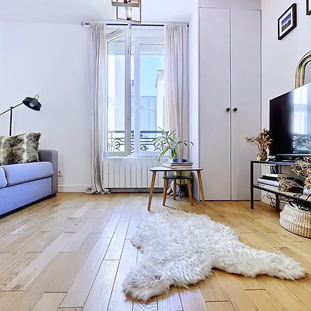Cosy Near Montmartre 파리