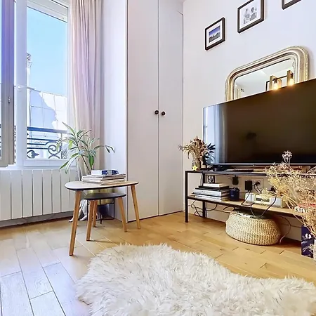 Cosy Near Montmartre 파리
