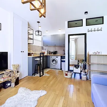 Cosy Near Montmartre 아파트 *
